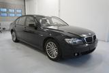 BMW 760i - gebrauchte BMW 7er Reihe aus dem Jahr 2004