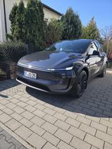 Tesla Model Y Long Range Dual Motor AWD Premium + EAP - Tesla Model Y in Frankfurt (Main)