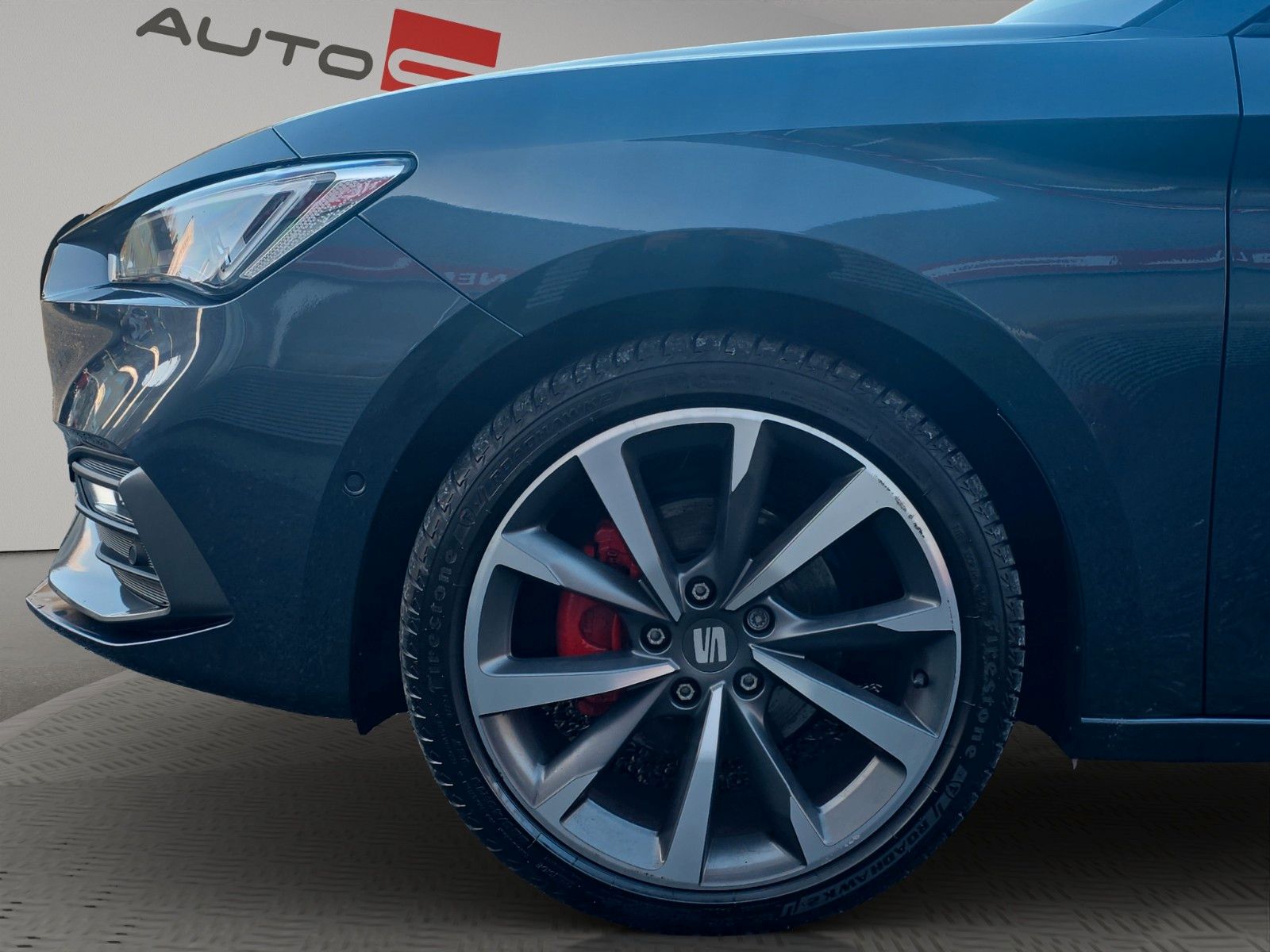 Fahrzeugabbildung SEAT Leon FR Sports LED+NAV+APP+ACC