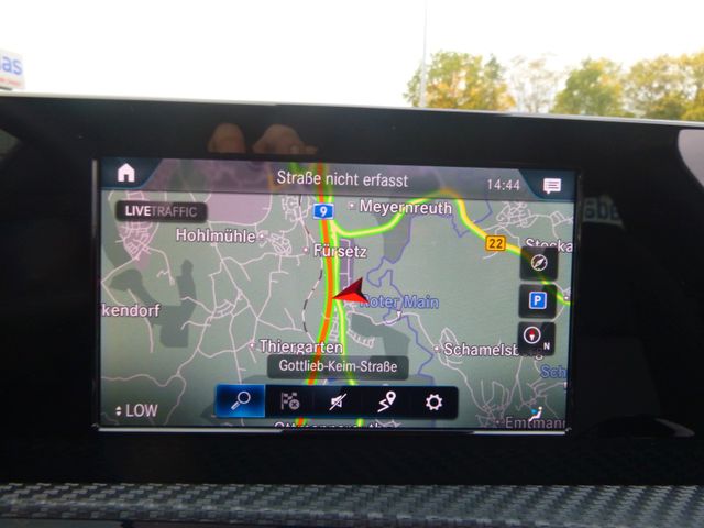 Fahrzeugabbildung Mercedes-Benz CLA 200 d Shooting Brake >AUT/NAVI/SHZ/PDC<