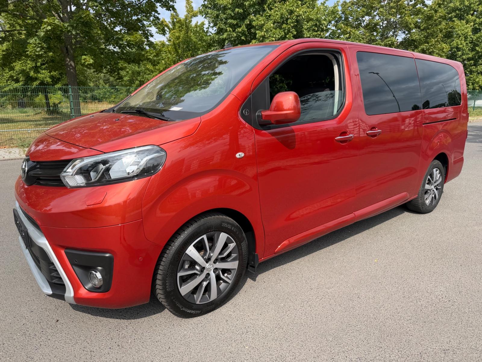 Toyota Proace Verso L2 Team Deutschland*8 Sitze*LANG