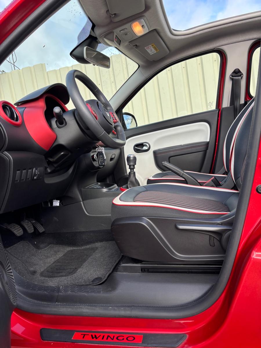 Renault Twingo Intens*1.Hd*SD*T-LEDER*CarPlay*Bth*LED