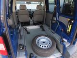 Volkswagen Caddy 1.4 Behindertengerecht Klima HU 05/27 - VW Gebrauchtwagen von 2005