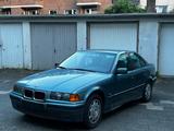 BMW Bmw e36 320i Limousine / TÜV neu - gebrauchte BMW 320 aus dem Jahr 1995