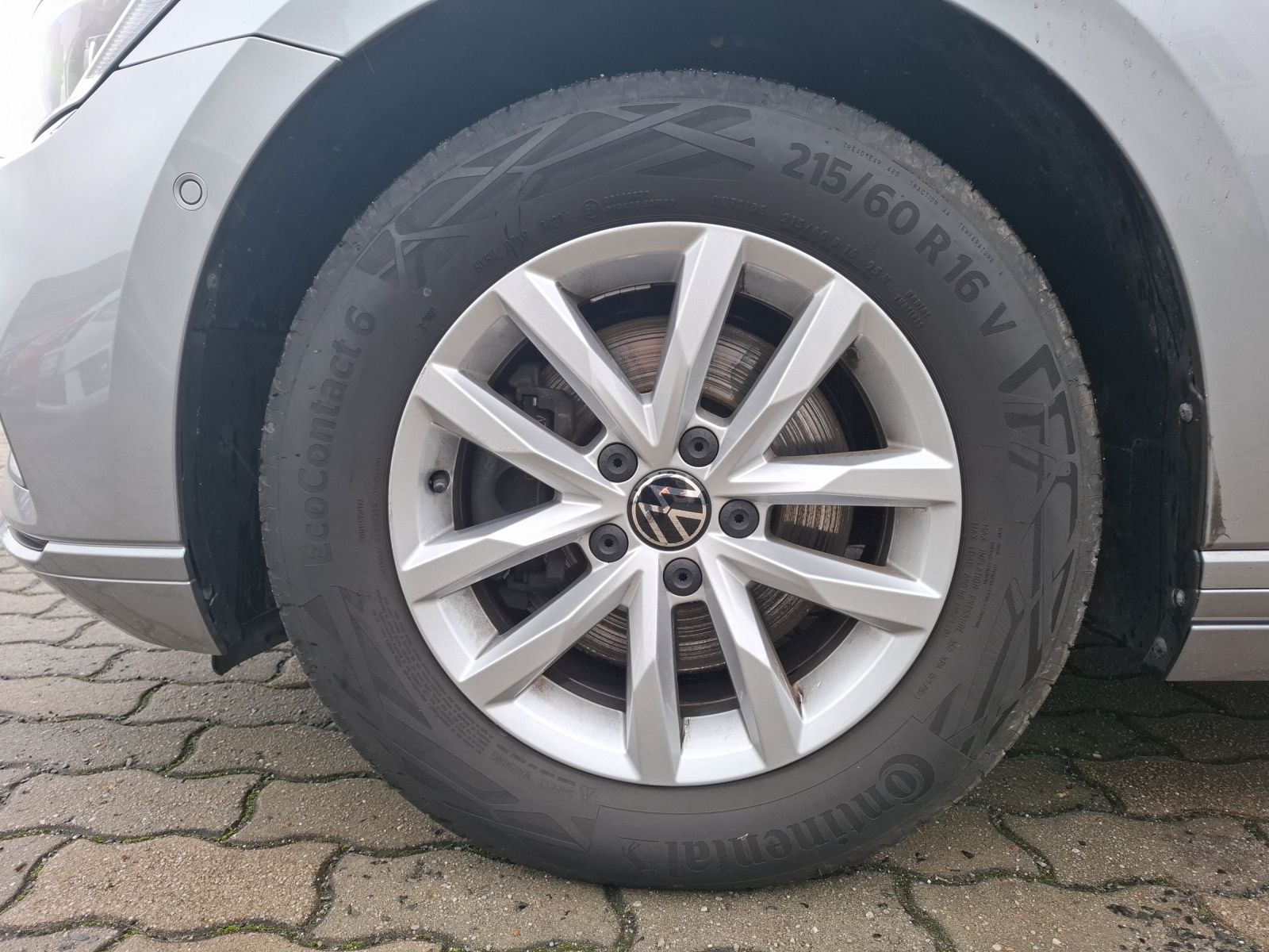 Fahrzeugabbildung Volkswagen Passat Variant TSI Business DSG Matrix Navi AID