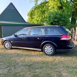 Opel Gebrauchter Pkw - Opel Vectra mit Diesel-Antrieb: Kombi