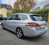 Peugeot 308 HU neu + Scheckheftgepflegt - silberne Peugeot 308