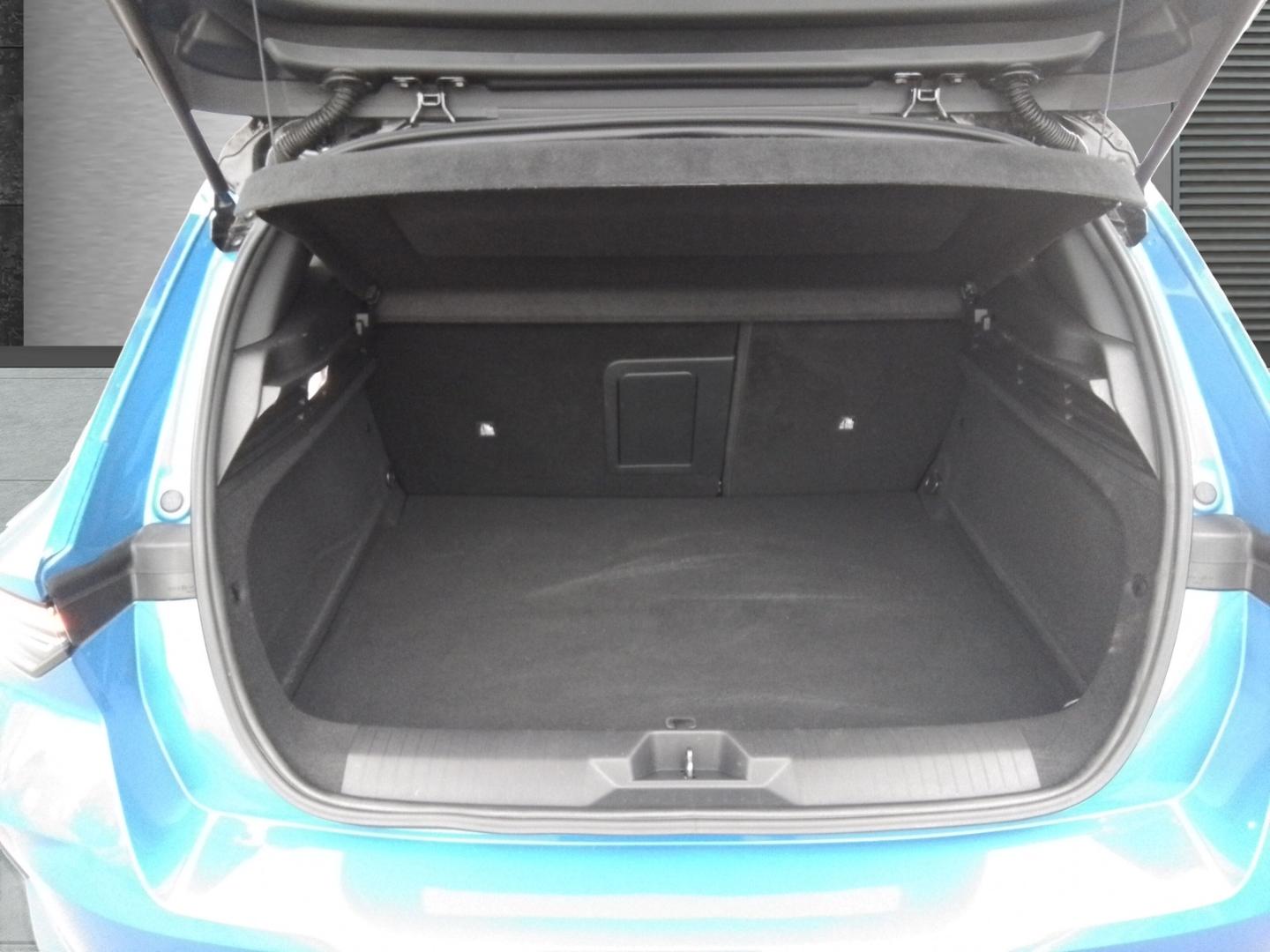 Opel Astra Electric Ultimate inkl. 300€ Ladeguthaben 