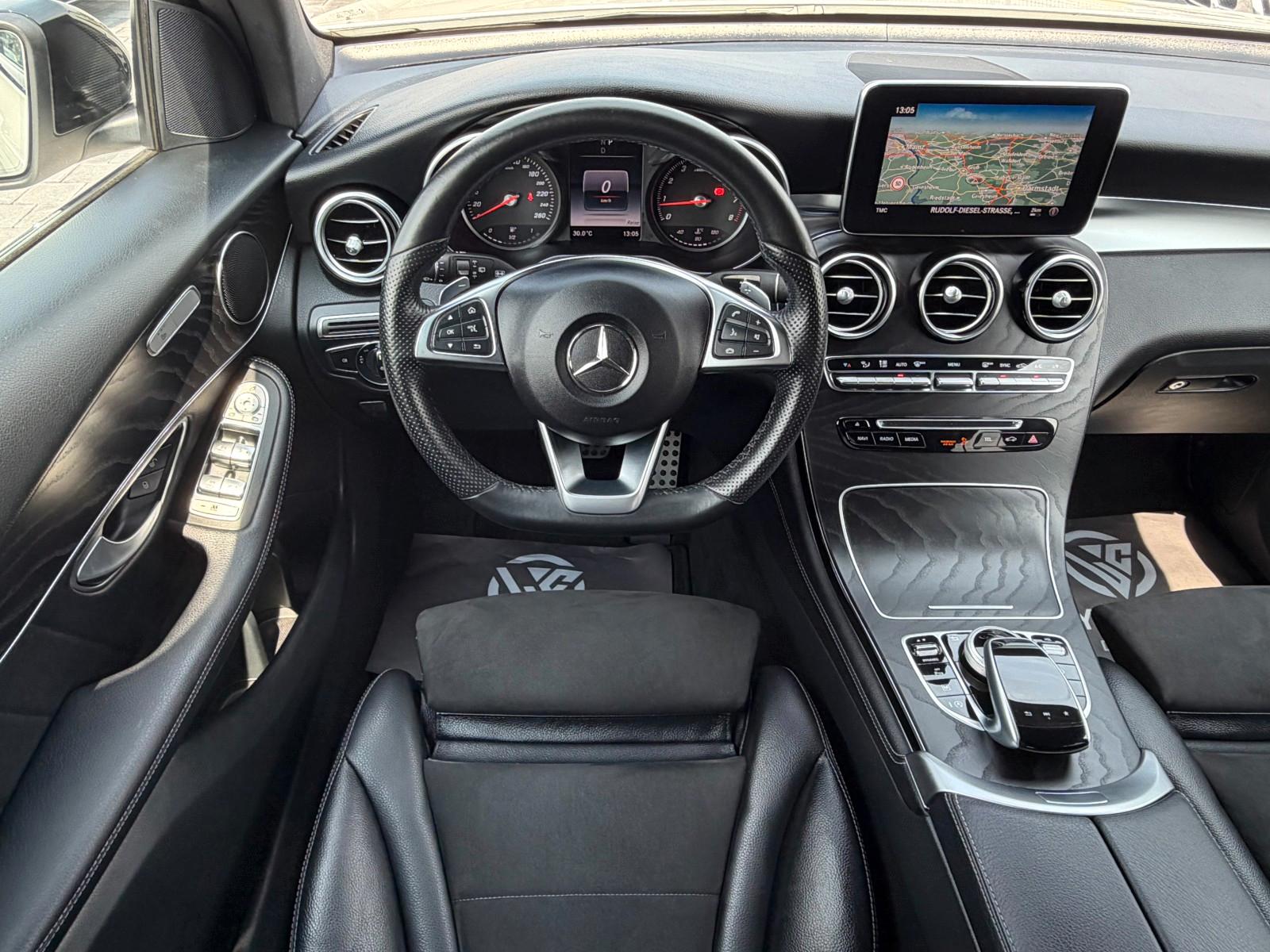Mercedes-Benz GLC 300 4M*AMG*Designo*Night*LED*1Hd*20 Zoll*Tot