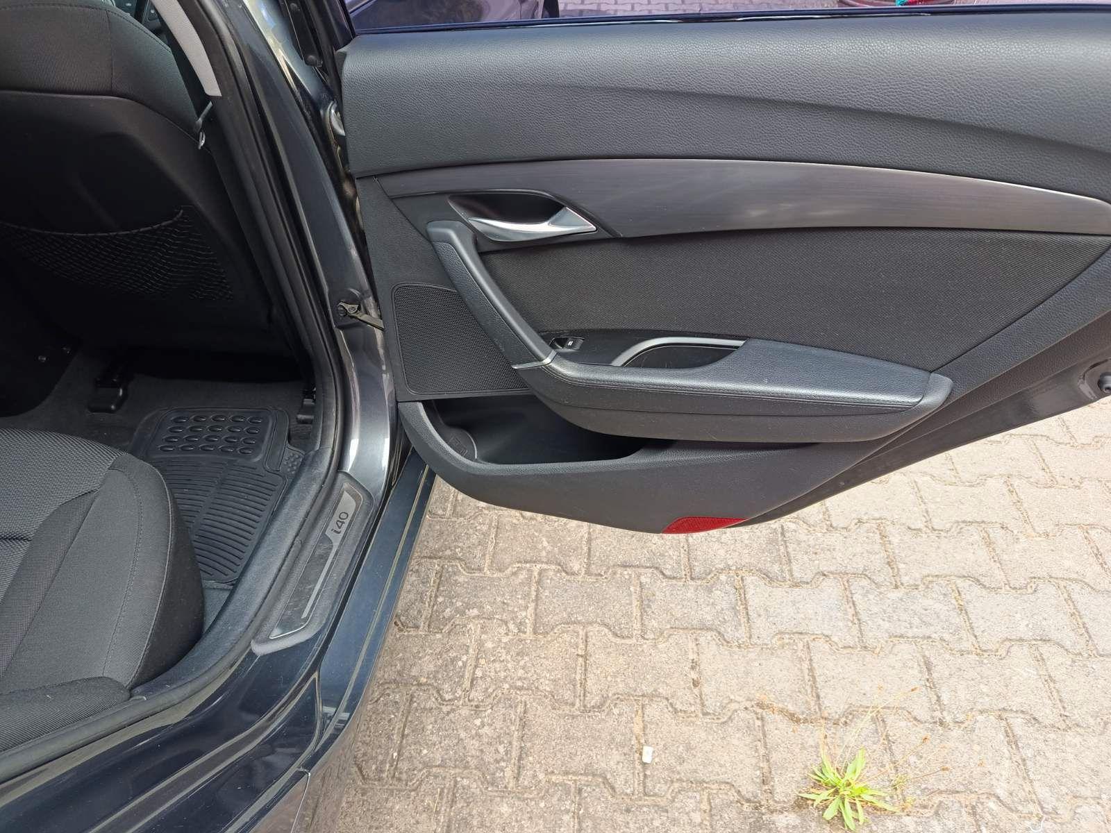 Hyundai i40 2012 — photo 10
