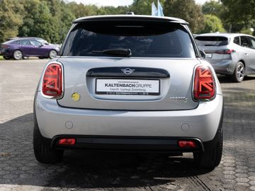 MINI Cooper SE - 7
