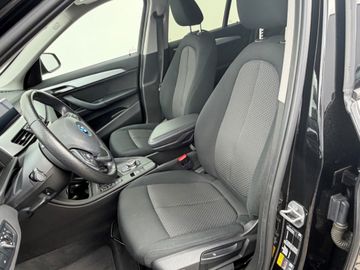 BMW X1 - 8