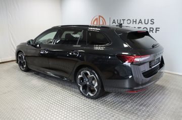 Skoda Superb 1.5 TSI DSG Sportline Combi AHK DCC Navi