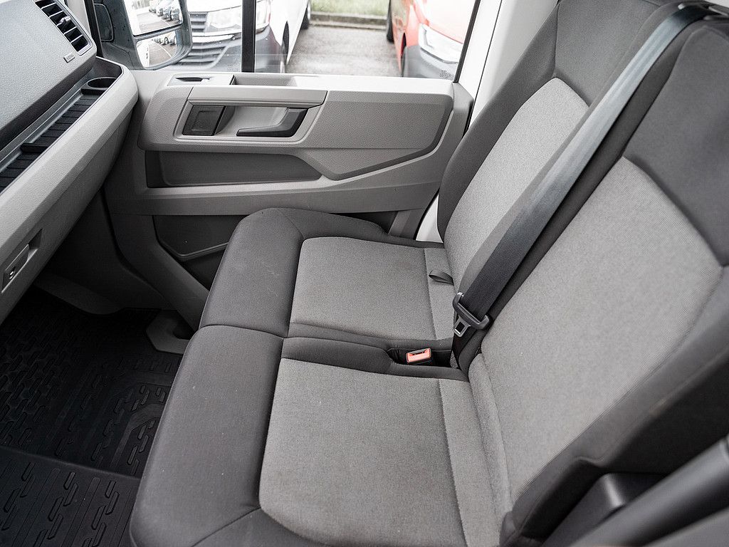 Fahrzeugabbildung Volkswagen Crafter 35 2.0 TDI Hoch Lang NAVI KAMERA APP-CON