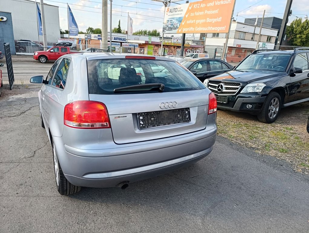 Audi A3 1.6 Attraction*KLIMA*NUR 150TKM*ALUS*ISOFIX*