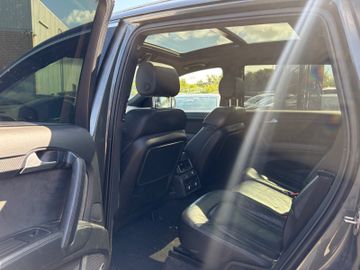 Audi Q7 - 8