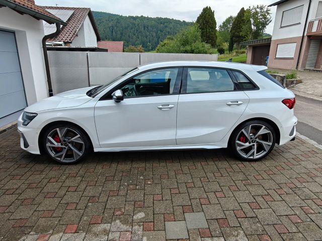AUDI S3 Sportback B&amp;O; Remus AGA; Virtual plus; 19"LM