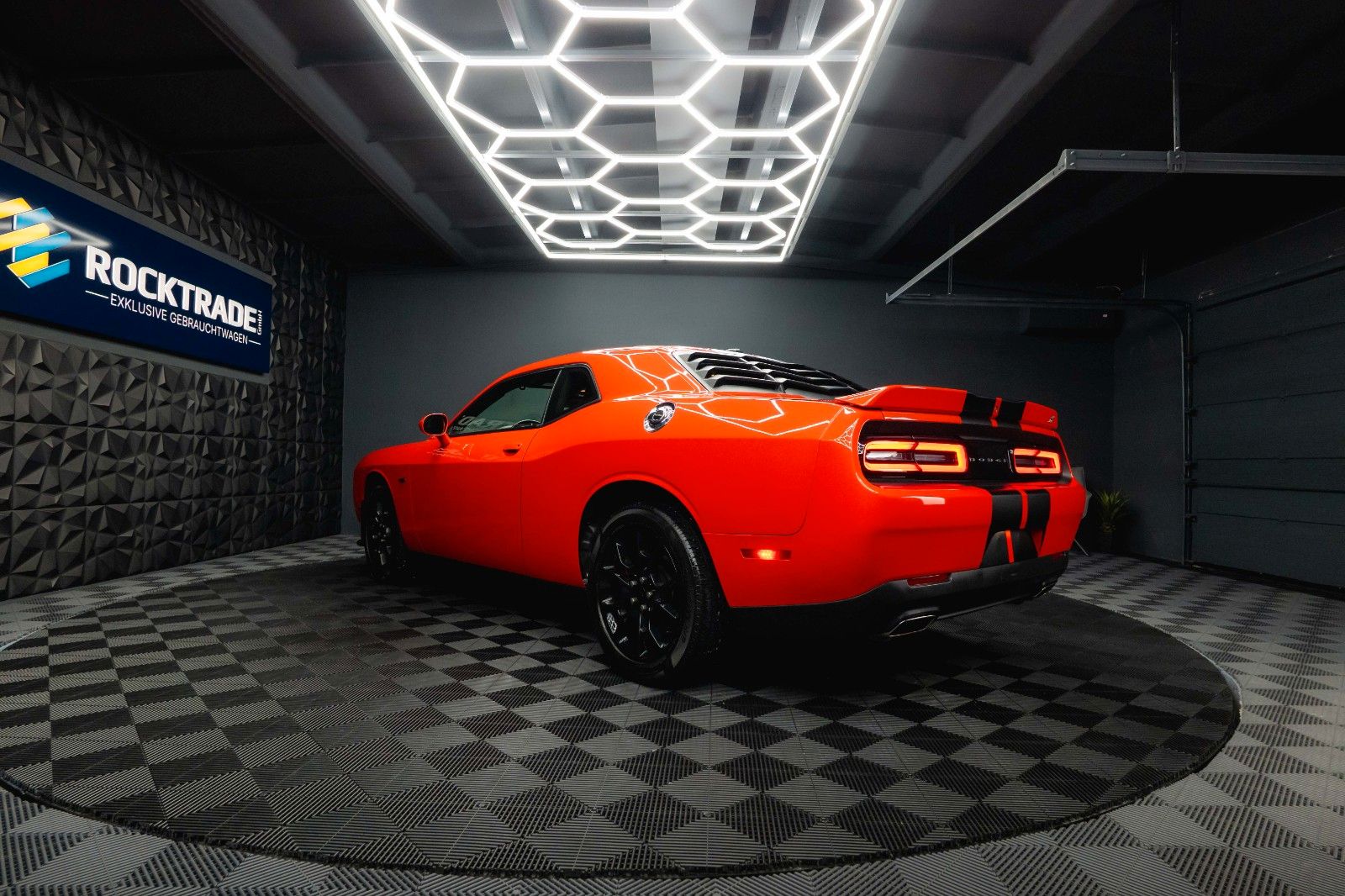 Fahrzeugabbildung Dodge Challenger 3.6 V6 4x4 GT SRT Styling *LED*19%*
