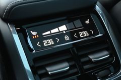 Fahrzeugabbildung Volvo XC60 R-Design D5 AWD *Luft*Pano*AHK*