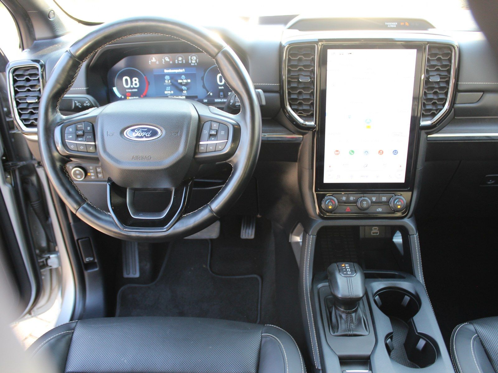Fahrzeugabbildung Ford Ranger Platinum e-4WD Doppelkabine