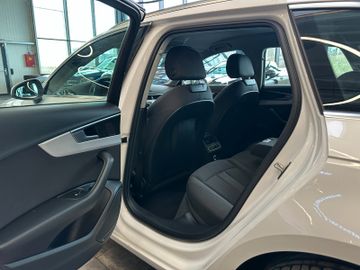 Audi A4 Avant sport *VIRTUALCOCKPIT*BI-XENON*NAVI*