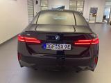 BMW i5 eDrive40 -M Sportpaket Pro, Pano AHK H/K - BMW i5 von privat