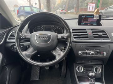 Audi Q3 - 12