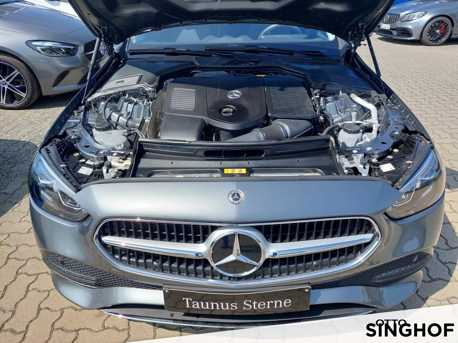 Fahrzeugabbildung Mercedes-Benz C 200 T Avantgarde +Rü Kam+LED+Ambiente+el.Heck+