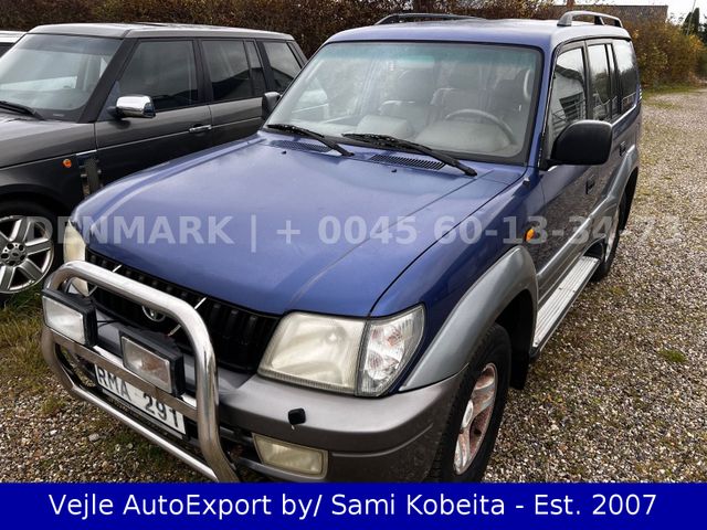 Toyota Land Cruiser 3.0 TD 125 PS 4WD Aut "Special" PKW