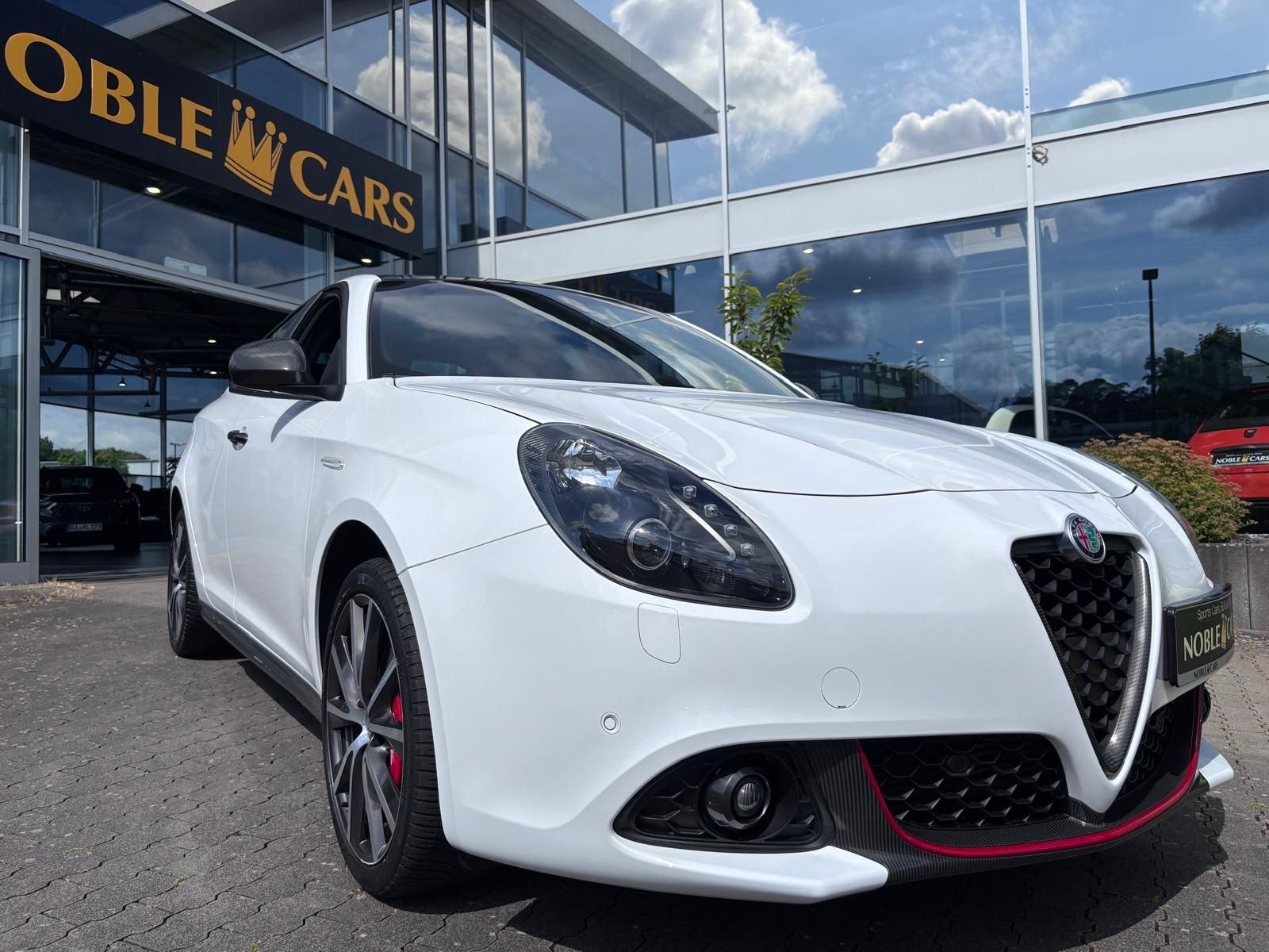 Fahrzeugabbildung Alfa Romeo Giulietta Sport Leder XENON NAVI GSD