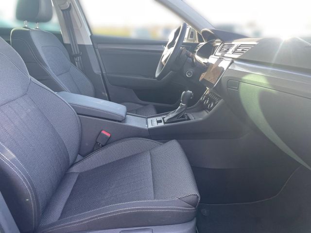 Superb Combi Style 2.0 TDI DSG,Navi,ACC,AHK,360°