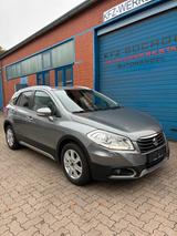 Suzuki SX4 S-Cross Club - Suzuki SX4: Club