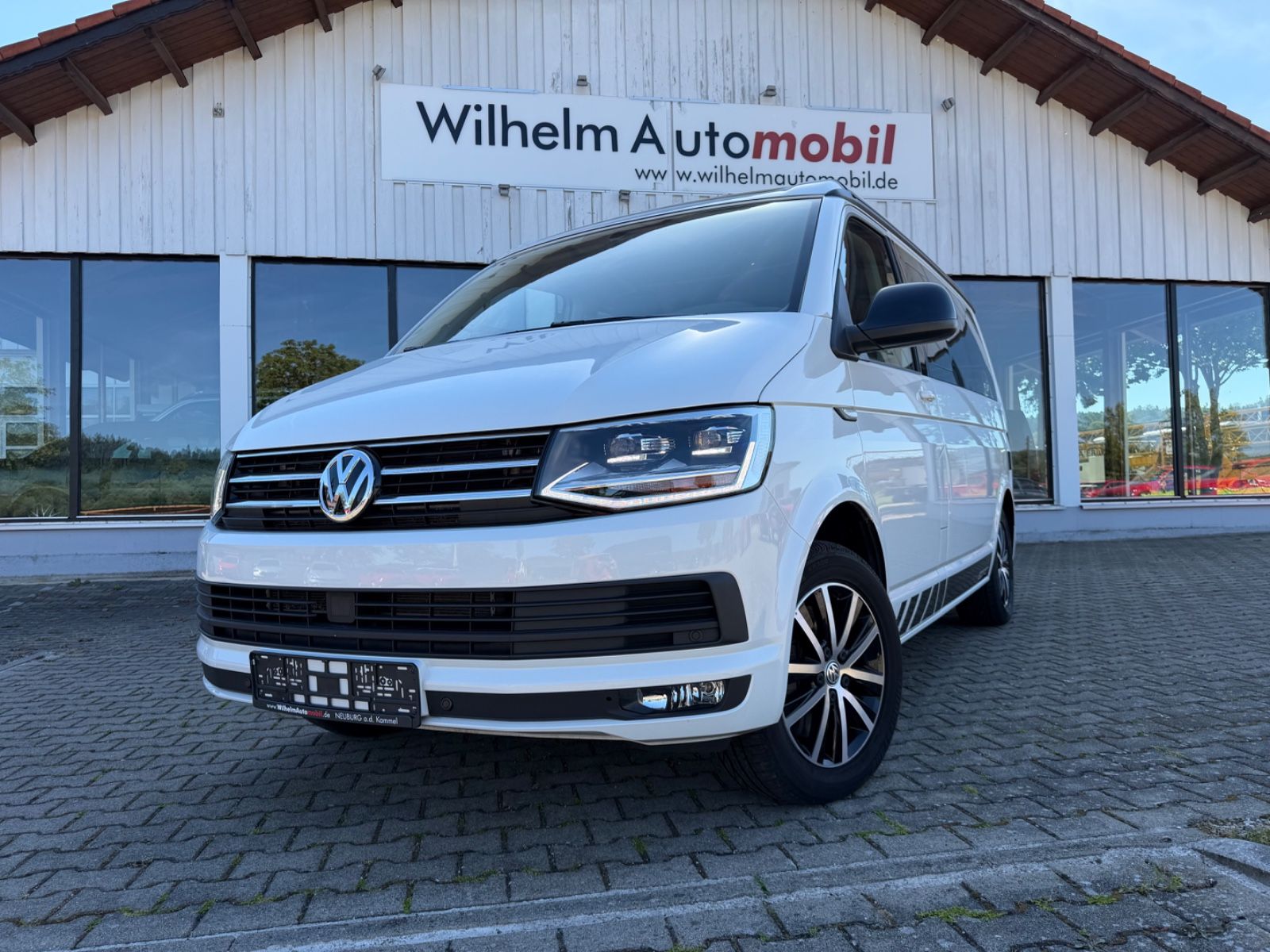 Volkswagen T6 California Beach Edition LED Kam ACC AHK 7Si