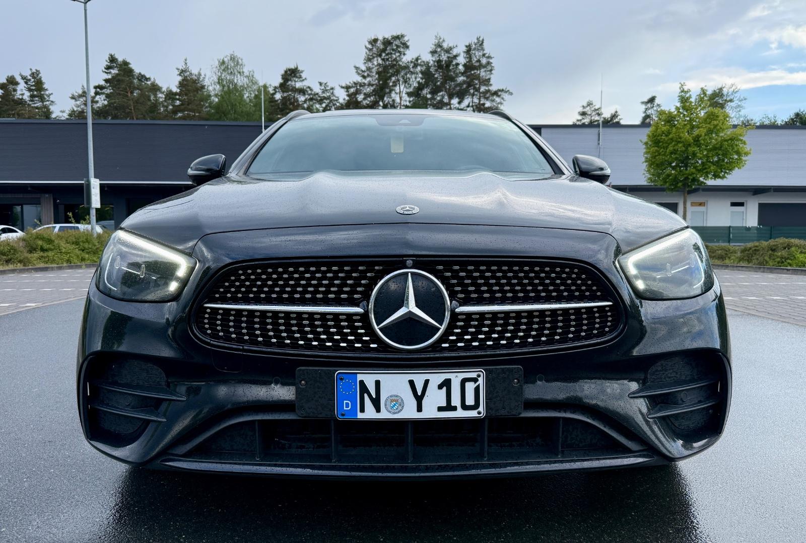Mercedes-Benz E 300 e T-Modell Autom. AMG Line Top-Ausstattung