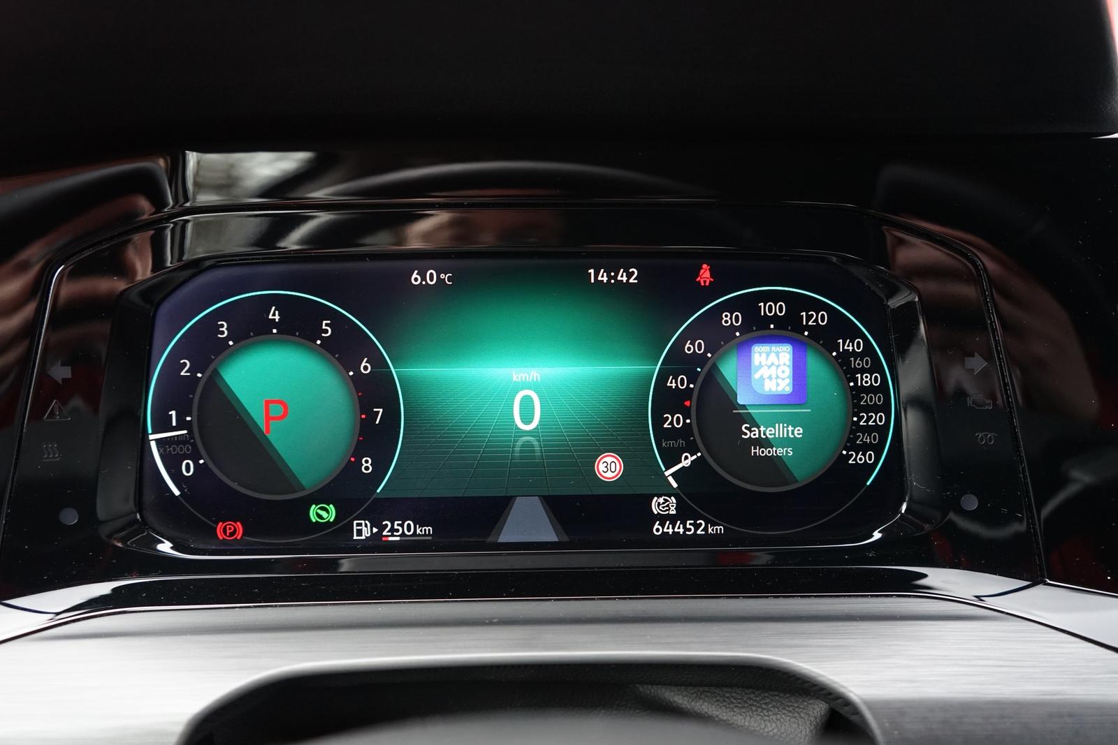 Volkswagen Golf VIII Style 1.5 eTSI DSG Navi LED ACC PDC, миниатюра 29