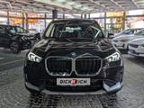 BMW X1 20i sDrive SPORT SHADOW PANO AHK LED AHK ACC - BMW X1 Jahreswagen: Automatik