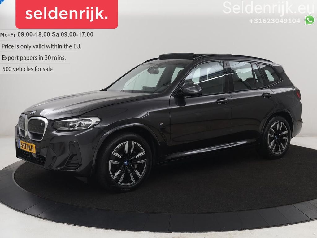 Image of BMW iX3