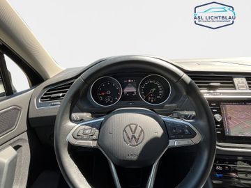Volkswagen Tiguan - 12