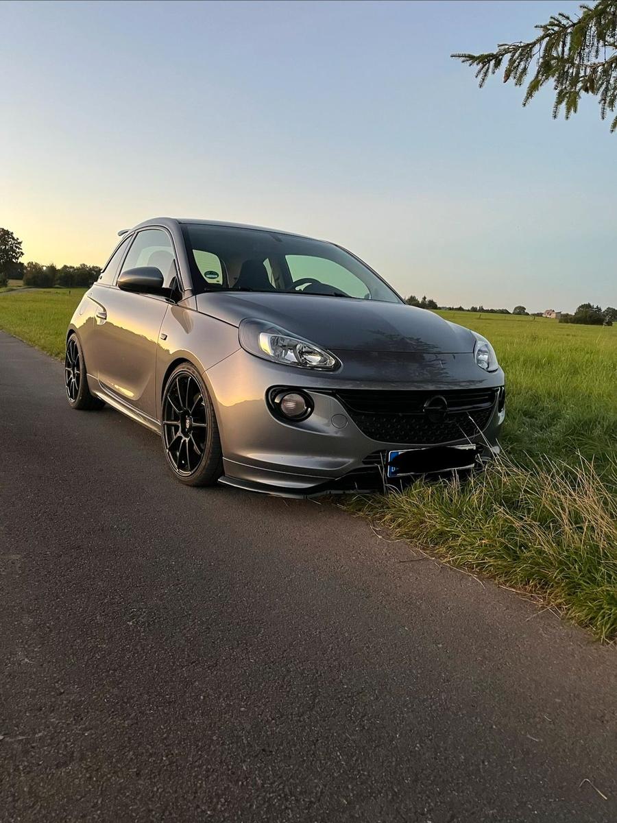 Opel Adam
