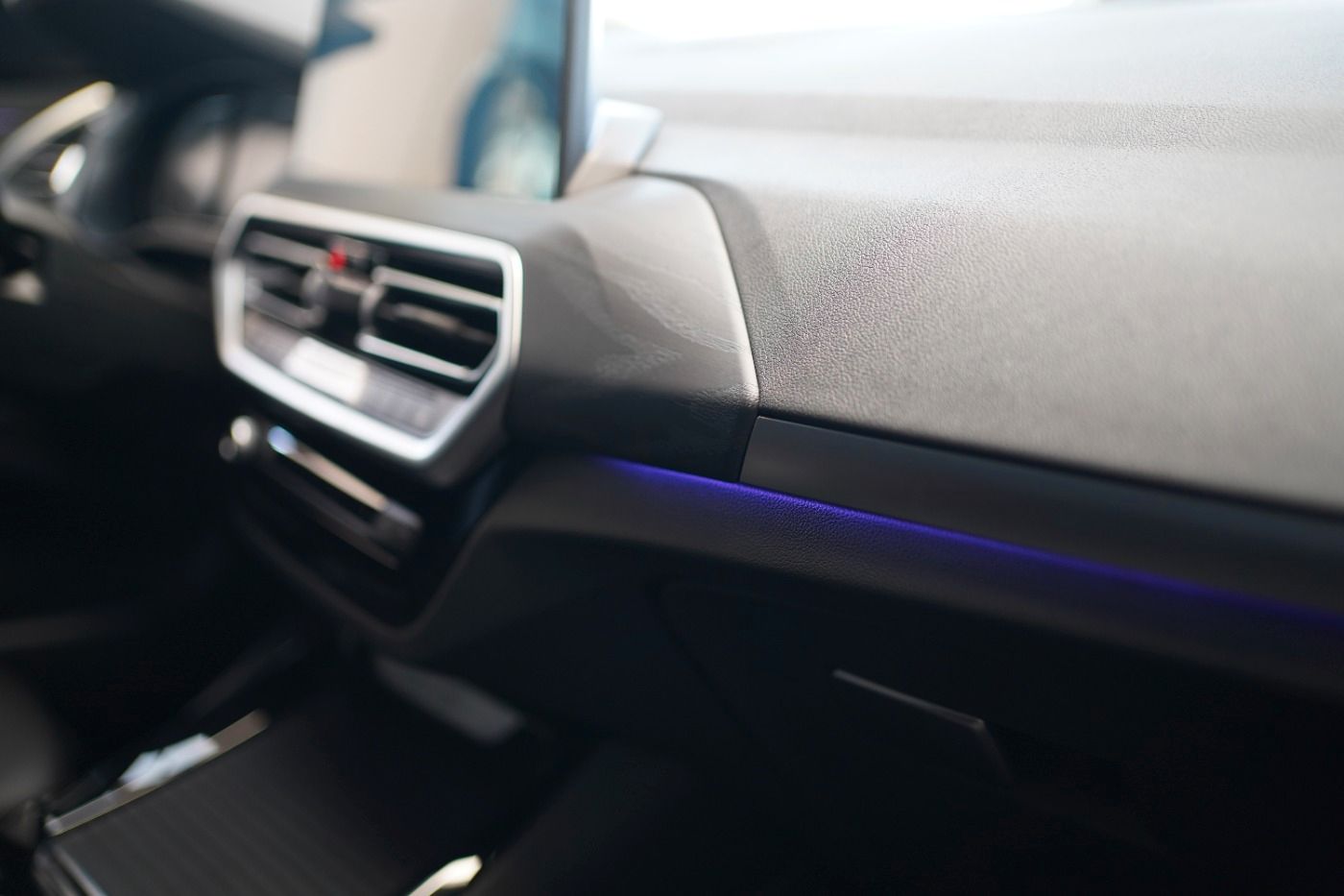 Fahrzeugabbildung BMW X3 xDrive 20i +LED+AHK+Live Cockpit Plus+