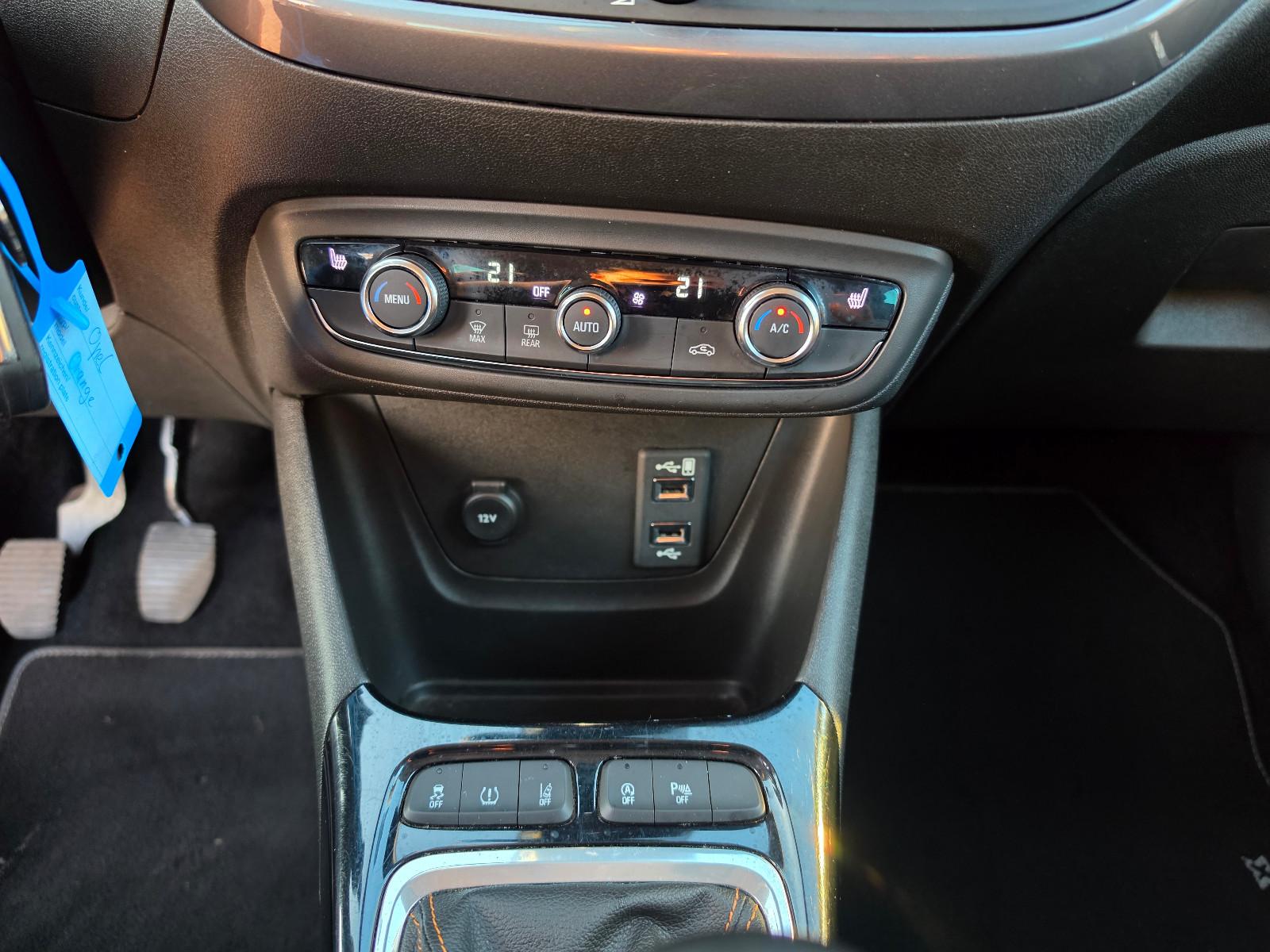 Opel Crossland (X) TÜV Neu/LED/AHK/CarPlay/Allwetter.