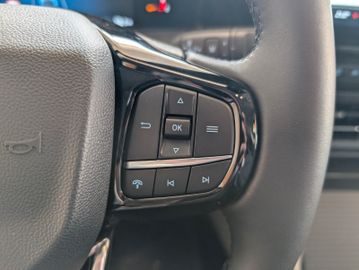 Ford Tourneo Custom Tit. 2.0 L1 AT,19"