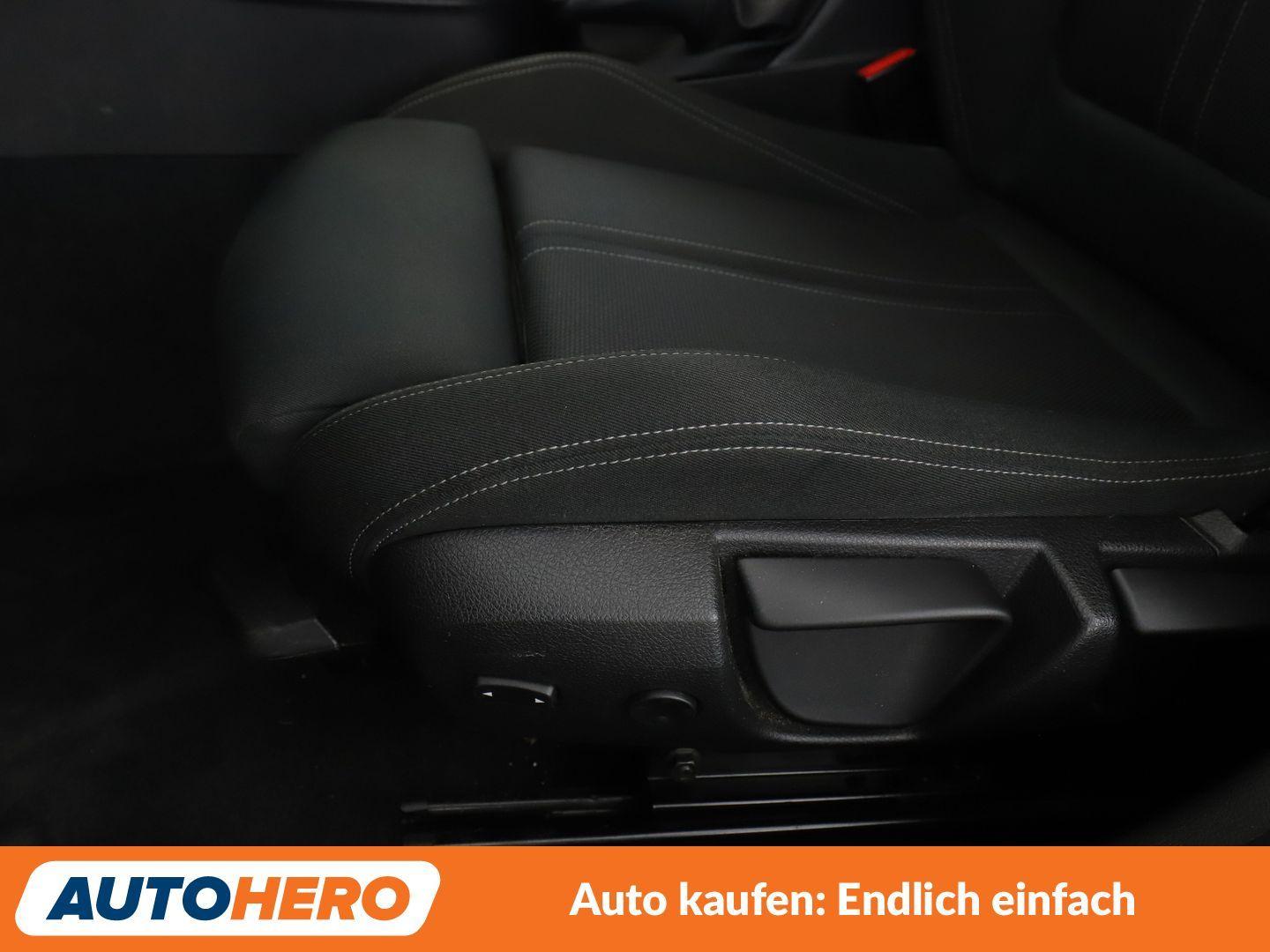 BMW 1er 116d Sport Line *NAVI*LED*TEMP*PDC*SHZ*