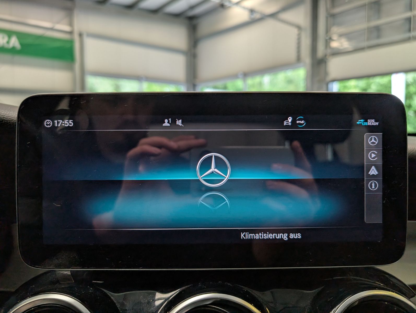 Fahrzeugabbildung Mercedes-Benz C 180 d lim. LED Burmester SHZ Park-Paket Keyles