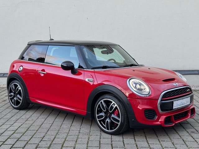 MINI John Cooper Works "Top-Ausstattung !"