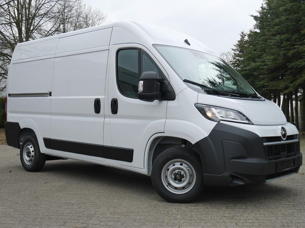 Opel Movano