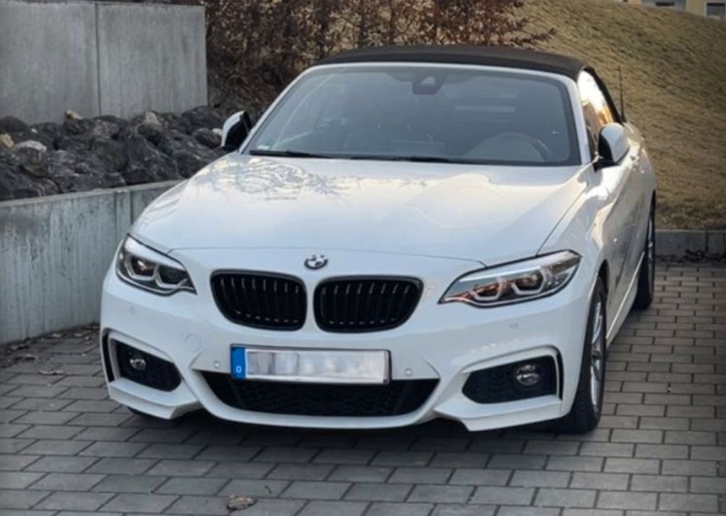 Image of BMW 220