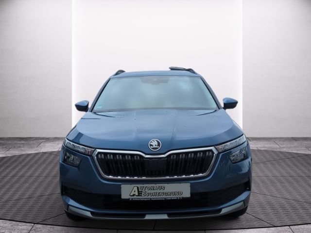 Fahrzeugabbildung SKODA Kamiq 1.0 TSI DSG Clever 1.HAND PDC MFL SHZ