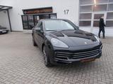Porsche Cayenne 3.0 V6 Tiptronic -1.Hand Scheckheft - Porsche: Firmenfahrzeug
