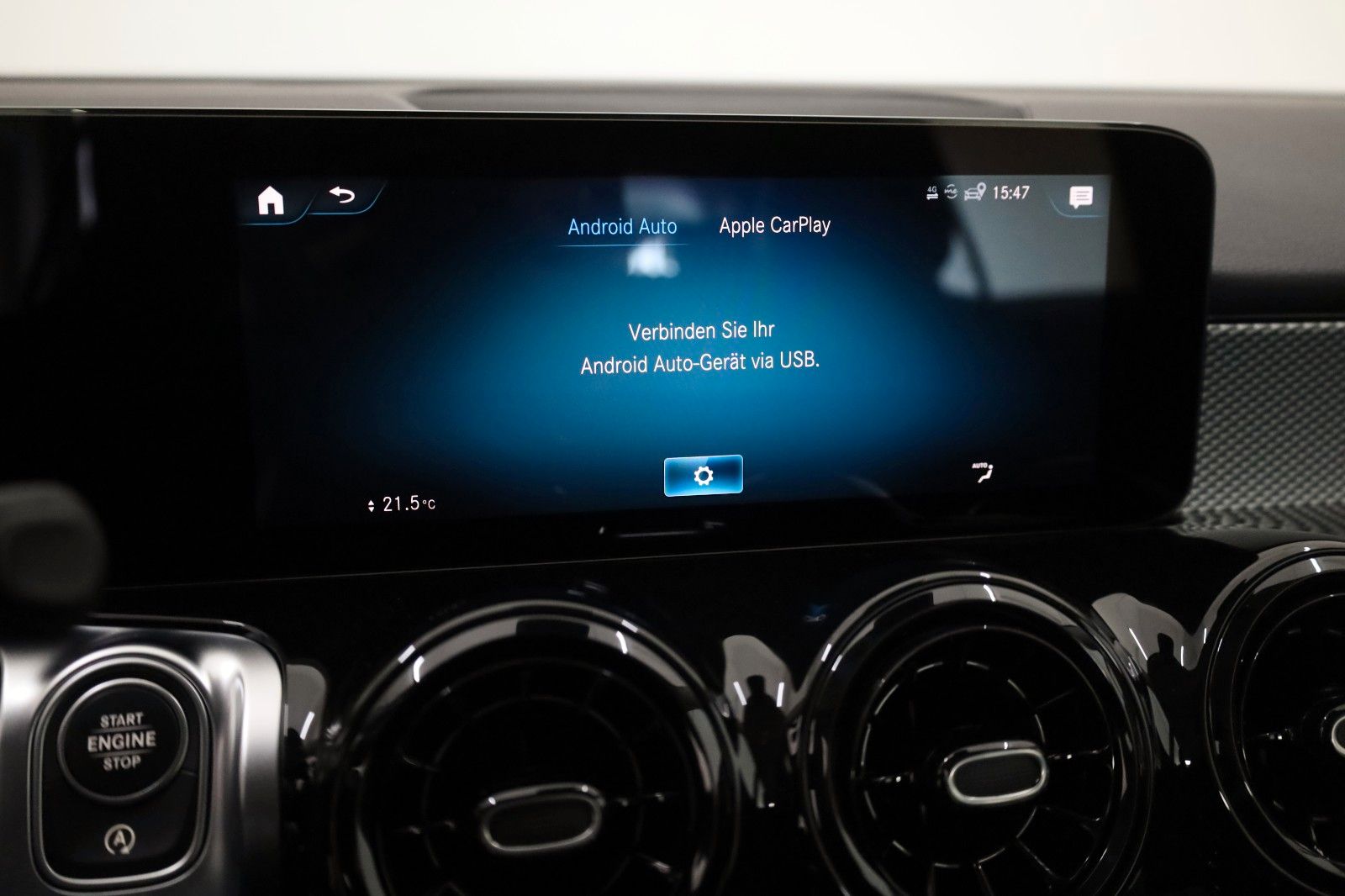 Fahrzeugabbildung Mercedes-Benz GLB 200d T.Leder,Navi,LED,SH,Park Paket,Kamera